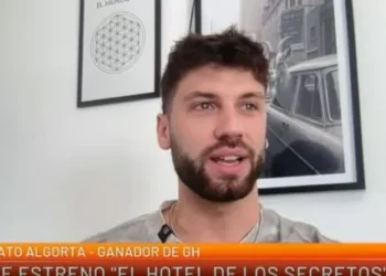 Tato de GH se confesó en ‘Gossip’: su novato rol como actor en ‘El Hotel de los Secretos’ y la mira puesta en ‘Sex’