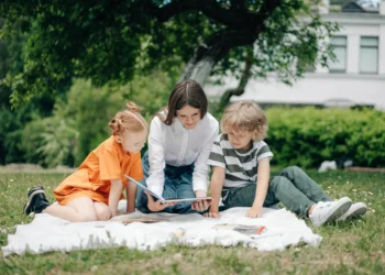 10 indicadores de pincho baja autoestima infantil: “Es uno de los predictores de la felicidad de tu hijo”