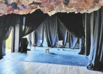 Levantarse en el campo