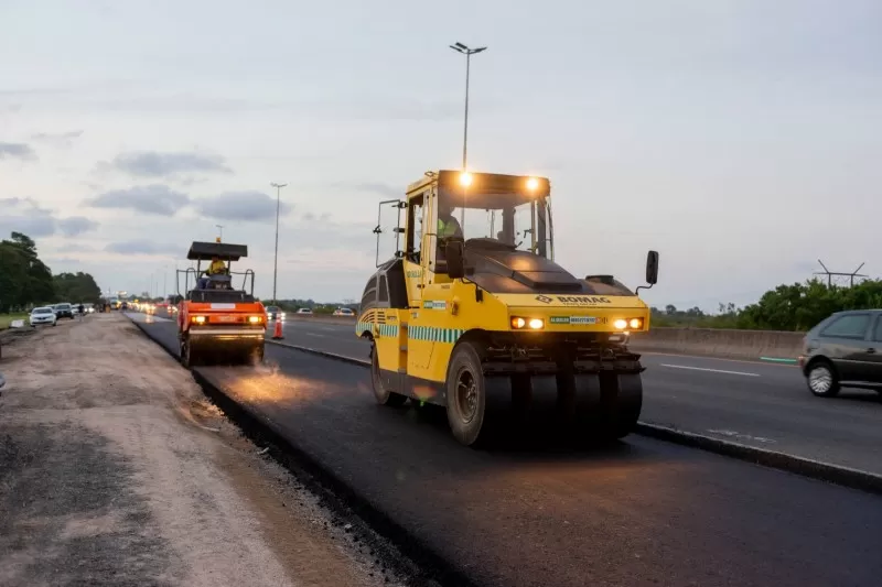 Construyen un cuarto carril en la autopista Buenos Aires-La Plata