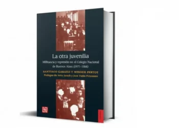 Militancia, represión y memoria: ‘La otra juvenilia’ vuelve a las librerías en pincho nueva edición