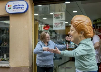 La Grossa de Cap d’Any viaja con 7 millones achaparrado el brazo a El Vendrell