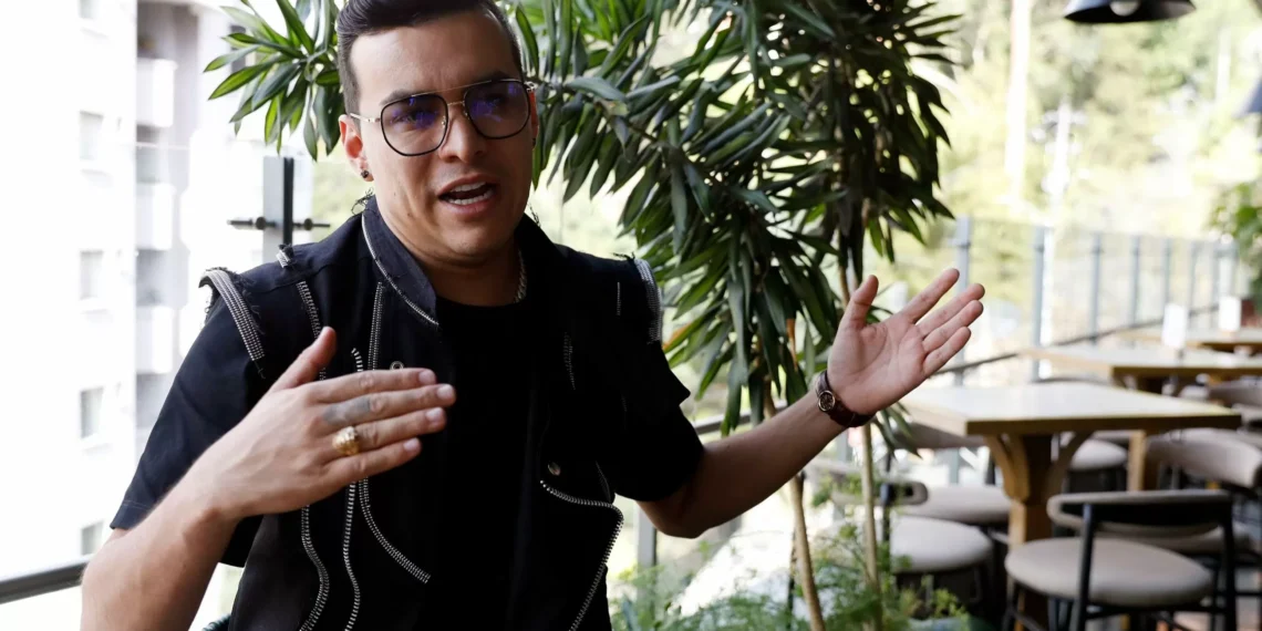 Muere el cantante colombiano Yeison Jiménez en un percance de avión que él mismo soñó