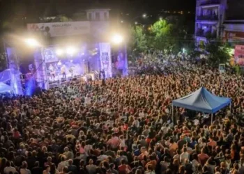 La Falda lanzó su época de verano 2026: Bajo las Estrellas, grandes recitales y propuestas para toda la familia