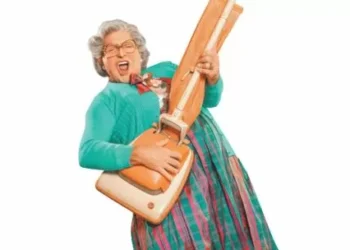 “Buscamos nuestra propia señora Doubtfire”