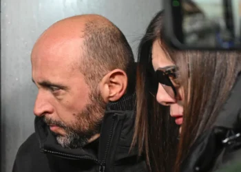 Detenido singular de los dueños del bar que se incendió en Suiza en Nochevieja