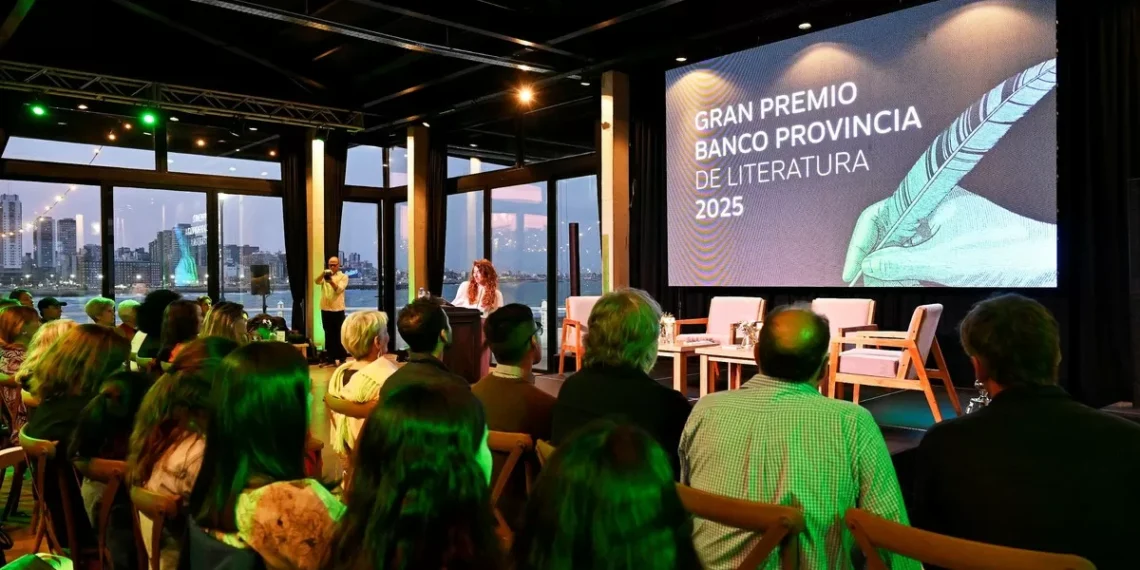 Gran galardón de Literatura: presentaron el libro de los autores reconocidos por el Banco Provincia