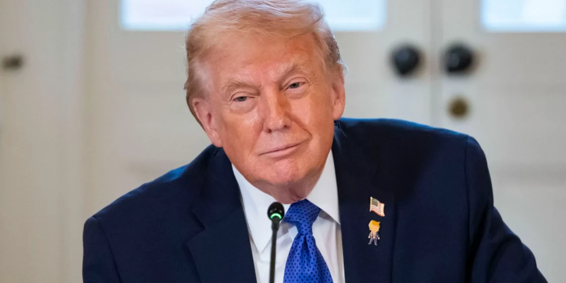 Cáceres plantea declarar persona non grata a Donald Trump