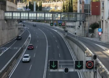 El alcalde de Sant Cugat pide la gratuidad de los túneles de Vallvidrera entretanto dure la crisis de Rodalies