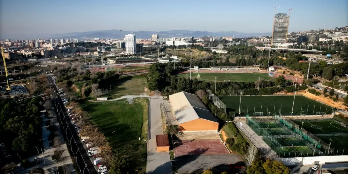 El Govern transacción a la UB los terrenos del futuro Clínic por 135 millones