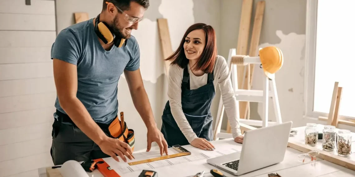 ¿Vas a poner estanterías flotantes en casa? Este es el paso clave que no te puedes brincar si quieres evitar problemas