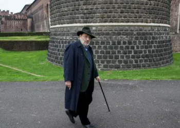 El tierra celebra a Umberto Eco a 10 años de su muerte con una maratón online internacional