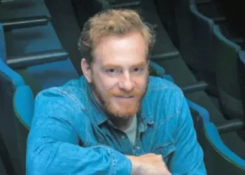 Claudio Tolcachir: “Me conmueve un teatro honesto”