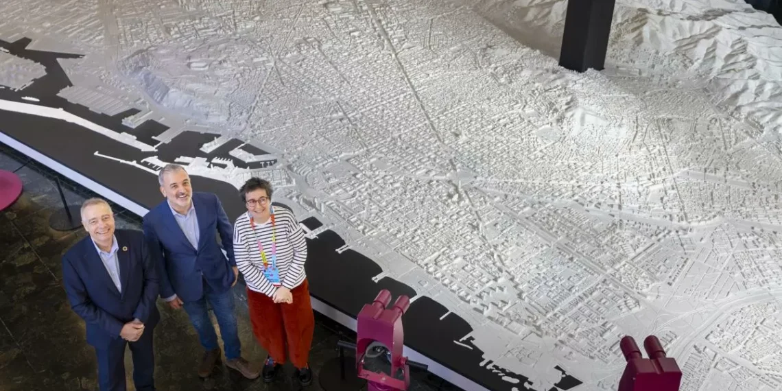 campeóní es la nueva gran maqueta de Barcelona: 84 metros cuadrados, 1.204 piezcampeón, interactiva y metropolitana