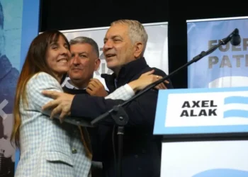 Alak desplaza a La Cámpora del PJ La Plata, pero busca abarcar al resto del peronismo