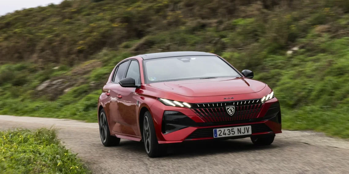 El Peugeot 308 afina su propuesta con numerosos cambios de carácter sutil