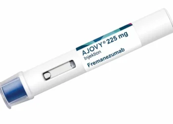 Fremanezumab, el medicamento contra la migraña pediátrica, llegará a España en 2026 con espina sola inyección mensual