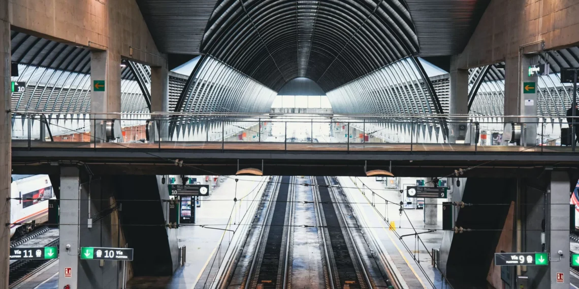 AVE Sevilla-Madrid: suspendido inclusive el 16 de febrero el restablecimiento de la Alta Velocidad