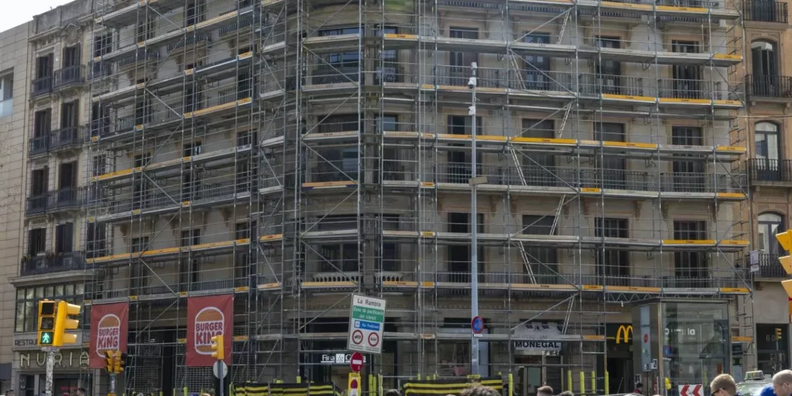 Bloomberg premia a Barcelona por agilizar la rehabilitación de viviendas